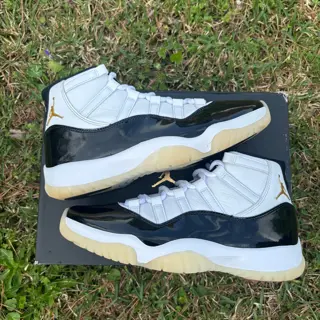 Jordan 11 Gratitude size 8.5 $100