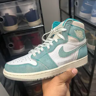 Sz 11 Nike sb chameleon & sz 10 turbo green AJ1 $95-$110 shipped