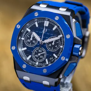 Audemars Piguet Royal Oak Offshore Chronograph 43mm Ceramic AP 26420ce - Complete Set 2023