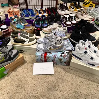 Jordan and SB 🔥 size 10.5-11. Travis Scott, J4 SB, Grail SBs….Spring Cleaning!
