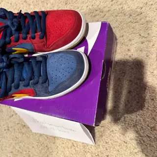 DS Nike SB Dunk low Barcelona size 11 $175 shipped and invoiced