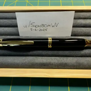 Pilot VP, Pilot Elite deskpen, Pilot and Sailor pocket pens, Kaweco Black Crystal