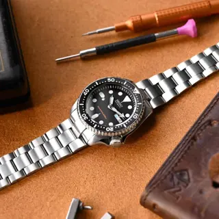 Seiko SKX Strapcode / Miltat Oyster Bracelet