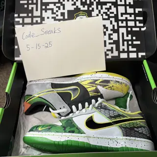 DS DOAF dunk size 10 $320 shipped