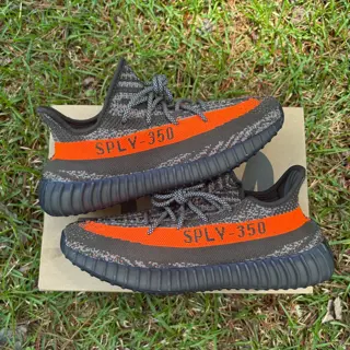 Yeezy Boost 350 V2  Carbon beluga size 9.5 $110