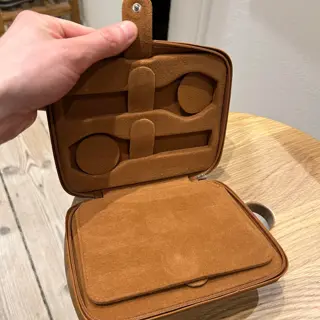 Molequin Ultra Slim Whiskey Tan case for 4 watches
