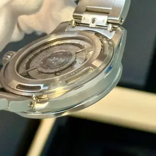 Christopher Ward C63 Sealander GMT 39mm applied logo