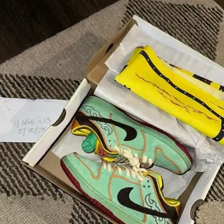 Nike Dunk Low SB "Rodeo" Size 7M 8.5W $210