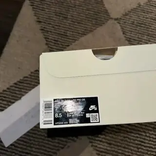 Nike Dunk Low SB "Rodeo" Size 7M 8.5W $210