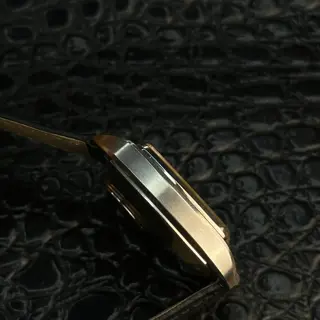 Vintage Seiko Quartz QZ - 0923-5000 – Frosted Dial – Triple Day Font - October 1974 JDM