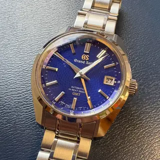 Grand Seiko SBGJ261 “Blue Peacock” GMT Hi Beat 9S86 Heritage Limited Edition, $4555 😱