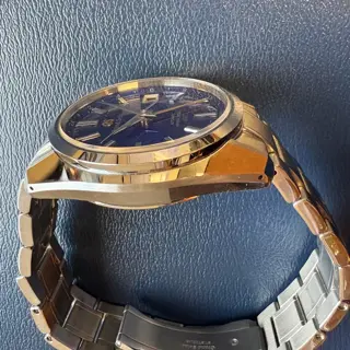 Grand Seiko SBGJ261 “Blue Peacock” GMT Hi Beat 9S86 Heritage Limited Edition, $4555 😱