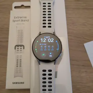 Samsung Galaxy Watch 5 - $70