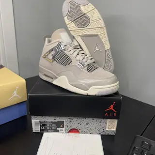 Jordan 4 frozen moments Sz 5.5M worn 1x og all $150 price reduction