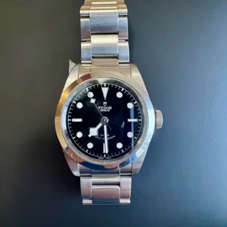Tudor Heritage Black Bay 41 "Smiley" – Ref 79540 – Full Set – $1,700
