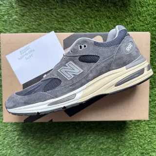 New Balance 991v2 Grey Size 9.5 DS/New $160 Free Shipping