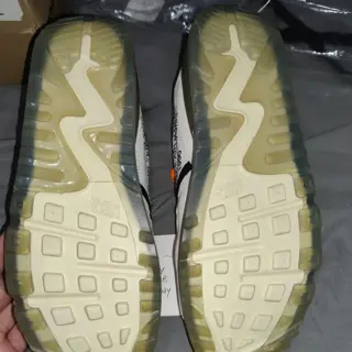 Off White Air Max 90 size 8