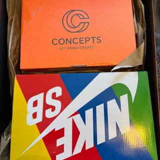 SB Dunk Orange Lobster Special Box Sz 11.5 [$750 shipped obo]