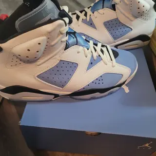 Unc 6's and Catcus Jack AirMax Saturn Sz 11 - price in comments