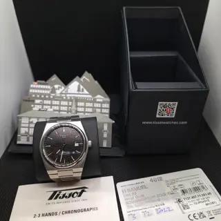 Tissot PRX Powermatic 80 - Black 40mm T137.407.11.041.00- with papers £370 - open to offers