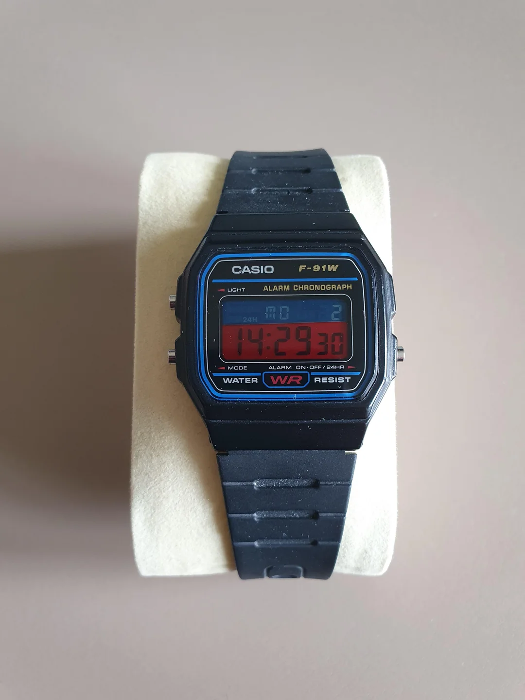 Casio F-91W Pepsi mod @Puracustoms