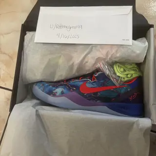 Kobe 8 “What The” Size 11 - $290 add 4% for PP invoice