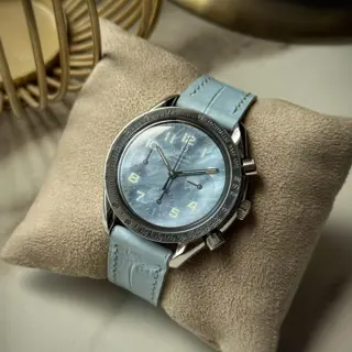 Omega Speedmaster Rare Black Mother of Pearl Dial 3502.73 only for 1999$ Shipped 🚢 Via FedEx