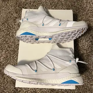 Adidas Boost (Stormtrooper shoes), KD 9 Oreos, Harden 6 Monograms, Supreme Gore-Tex Fleece & Cool Hoodie