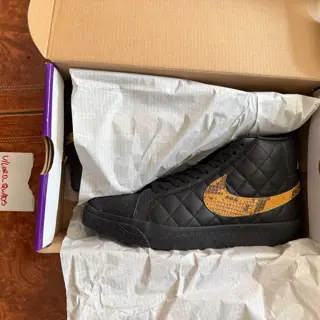 Nike SBs, Jordan 6s, Kobe Lifestyle, Just Don 10.5