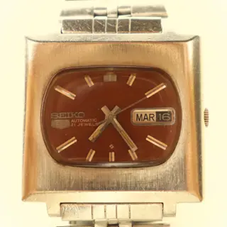 Vintage Seiko 5 Automatic 6119-5420T TV-Style Red Dial Men’s Watch – Japan Made 95$ Excellent Condition