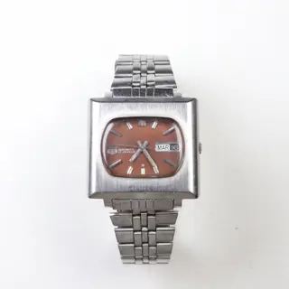 Vintage Seiko 5 Automatic 6119-5420T TV-Style Red Dial Men’s Watch – Japan Made 95$ Excellent Condition