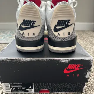 Used Jordan 3 White Cements Size 9.5M $170 Shipped
