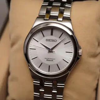 Seiko Spirit SCXP021 7N01 Silver Dial Integrated Bracelet Quartz Watch - $80