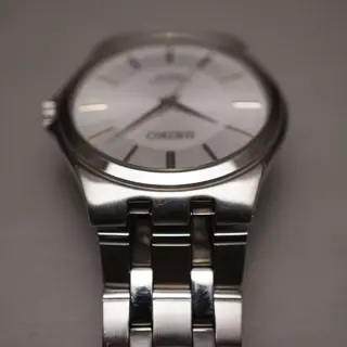Seiko Spirit SCXP021 7N01 Silver Dial Integrated Bracelet Quartz Watch - $80