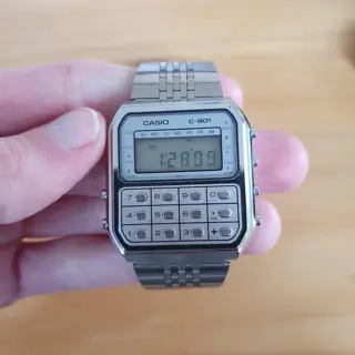 Casio C-801 Vintage calculator watch