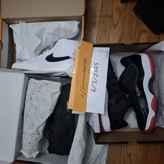 Jordan 11, Jordan 4 Rm, Blazer