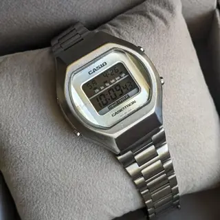 Casio COLLECTIBLE VTG CASIOTRON TRN-100 LIQUID CRYSTAL DIGITAL QUARTZ Watch Best Price 180$