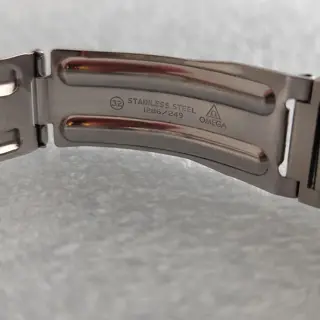 Omega Seamaster Automatic 166.0213 Stainless-steel Watch $650