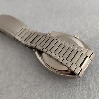Omega Seamaster Automatic 166.0213 Stainless-steel Watch $650