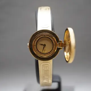 Vintage 1985 Seiko 1E20-0A20 Golden Nefertiti Bangle Ladies Quartz Watch - $265