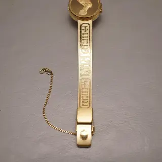 Vintage 1985 Seiko 1E20-0A20 Golden Nefertiti Bangle Ladies Quartz Watch - $265