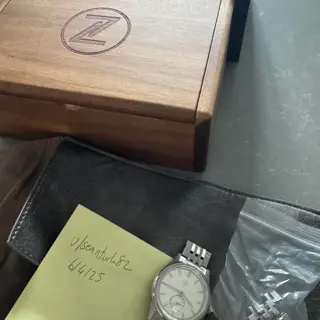Zelos Nova V1 Linen and Gilt 38mm Sold Out Rare