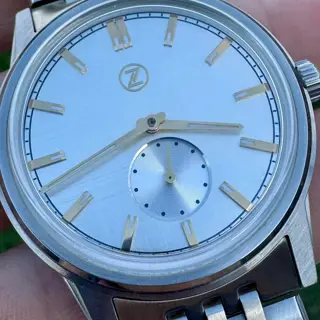 Zelos Nova V1 Linen and Gilt 38mm Sold Out Rare
