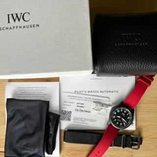 IWC Top Gun IW326901 Full Kit w extra strap, still under warranty