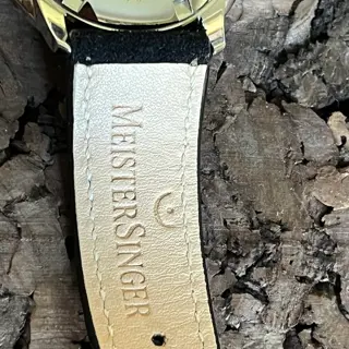Meistersinger Neo Azure Blue (ETA automatic)