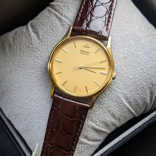 1980's Vintage Seiko Credor Style Round watch with Quartz Dress Watch | v701-7020 | price 225$