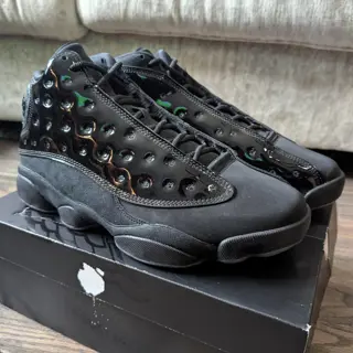 New Jordan 13 Cap and gown size 9.5 mens $435 Shipped
