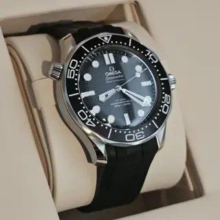 2025 Omega Seamaster 300m on rubber strap - $7200 CAD/5200USD shipped (OBRO)