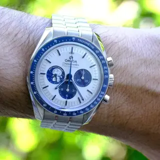 Omega Speedmaster Silver Snoopy Award 50th Anniversary FULL Set on Bracelet Ref 310.32.42.50.02.001