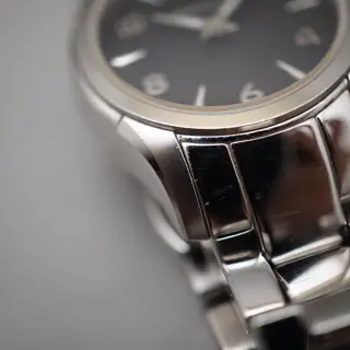 Hamilton Jazzmaster H32211135 Black Dial Swiss Made Ladies Quartz Watch - $120